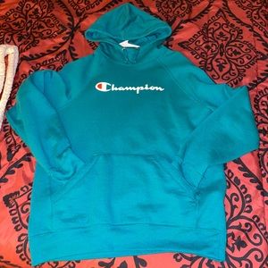 Women’s champion sweats shirt